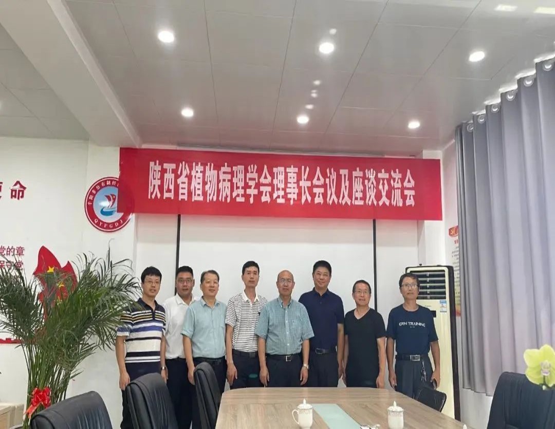 推进果园实施“双减”，促进果业有机发展，枫丹百丽强力助推产业扶贫！